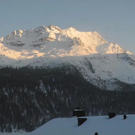 Paluedetta 8 公寓 席尔瓦普拉纳